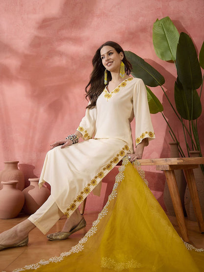 Dhiyona SN Women's Cream Floral Embroidered V-Neck Straight Kurta With Trouser And Dupatta