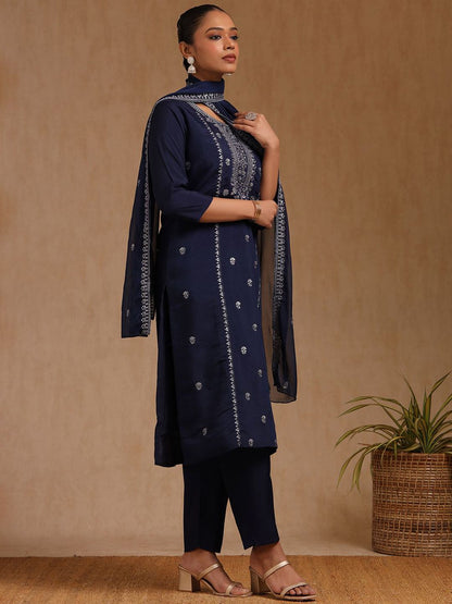 Dhiyona SO Women's Floral Embroidered Round Neck Sequinned Straight Kurta With Trousers & Dupatta