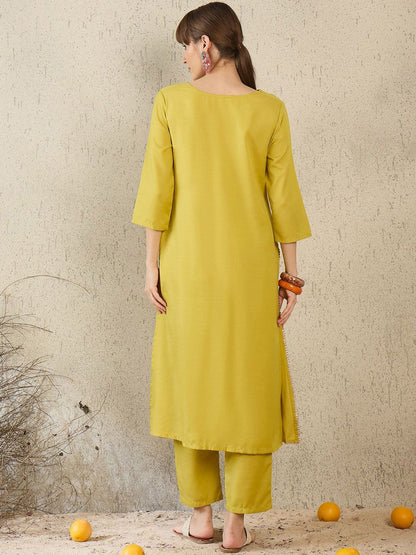 Women Solid Kurta with Trouser