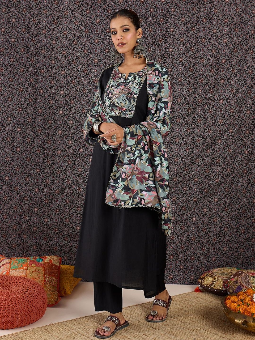 Women Floral Embroidered Regular Mirror Work Kurta with Trousers & With Dupatta