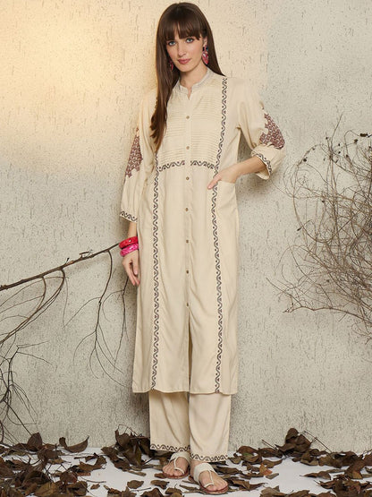 Women Ethnic Motifs Embroidered Regular Mirror Work Kurta with Palazzos