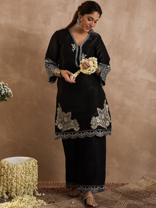 Floral Embroidered V-Neck Thread Work Straight Kurta & Palazzos