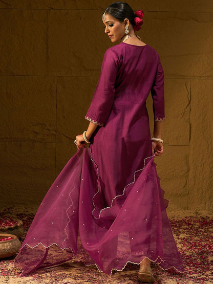 Ethnic Motifs Embroidered Sequinned Liva Straight Kurta With Trousers & Dupatta