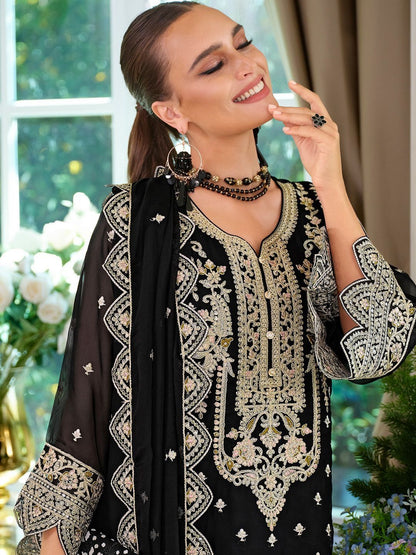 Ethnic Motifs Embroidered V-Neck Thread Work Kurta With Trousers & Dupatta