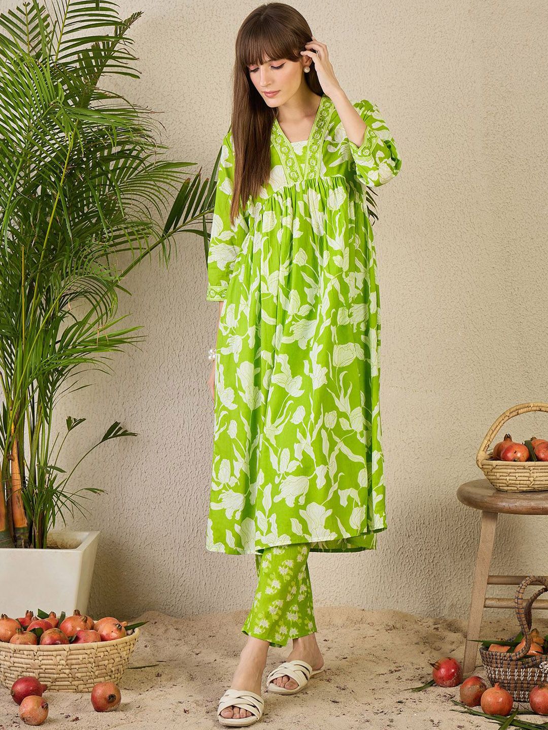 Dhiyona IE Printed V-Neck Pure Cotton Tunic With Trouser