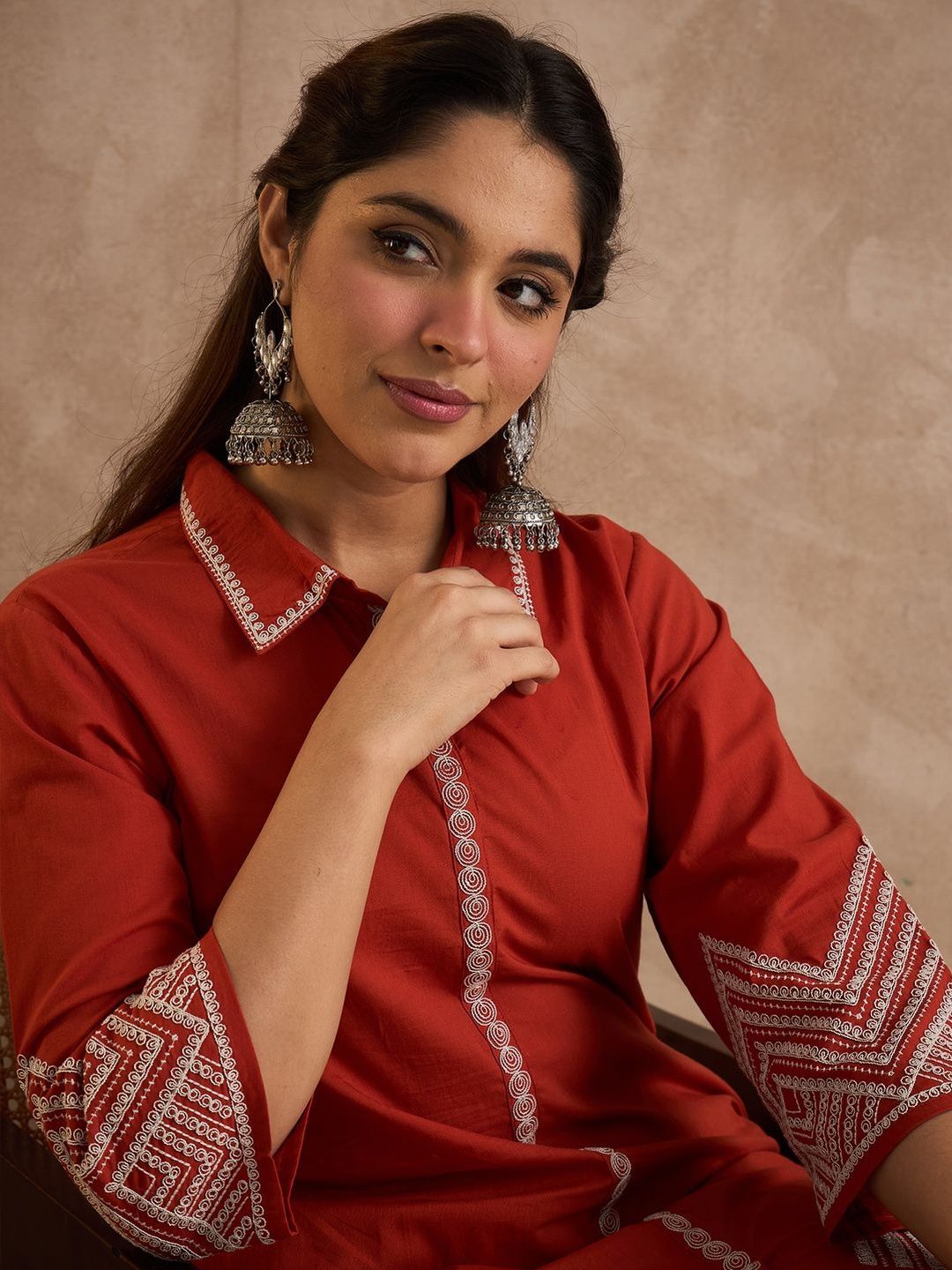 Dhiyona IE Geometric Embroidered A-Line Thread Work Pure Cotton Kurta With Palazzos