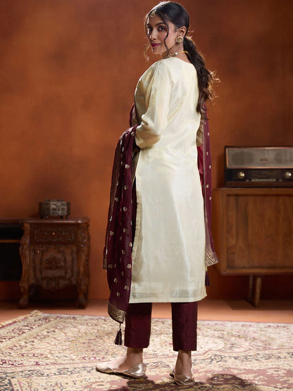 Dhiyona WP Floral Embroidered Beads and Stones Jacquard Kurta with Trousers & With Dupatta