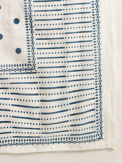 Dhiyona IE Women Off White Kurta Sets