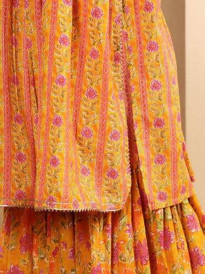 Dhiyona VA Women'sFloral Printed Square Neck Sleeveless Gotta Patti Kurta With Sharara & Dupatta