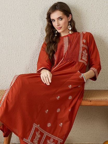 Women Ethnic Motifs Embroidered A-Line Cotton Kurta With Trousers