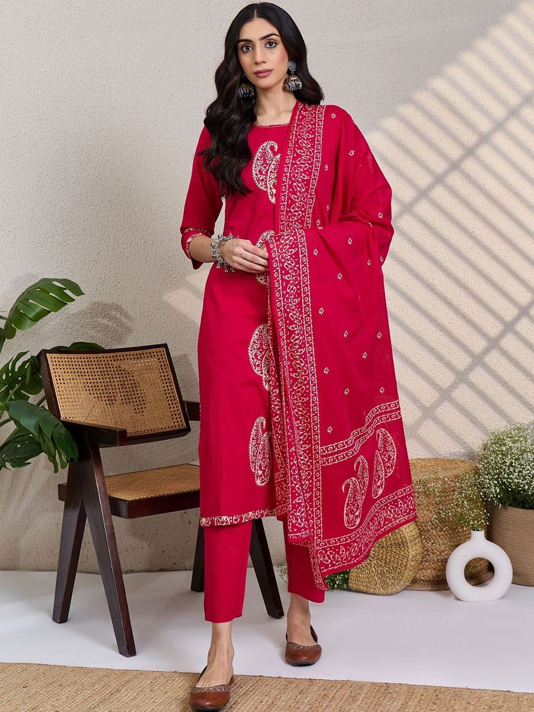 Women Paisley Printed Regular Pure Cotton Kurta with Trousers & With Dupatta