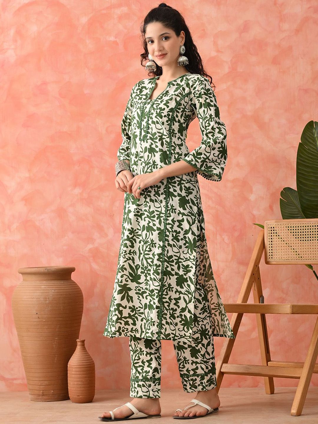Dhiyona SN Women's Floral Printed Pure Cotton A-Line Kurta & Palazzo