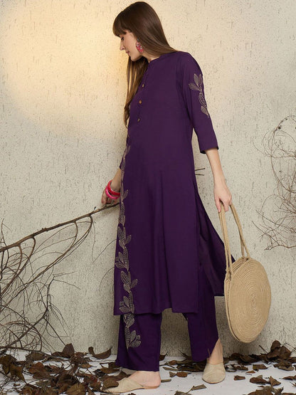 Floral Embroidered Mandarin Collar Thread Work Pure Cotton Kurta With Trousers