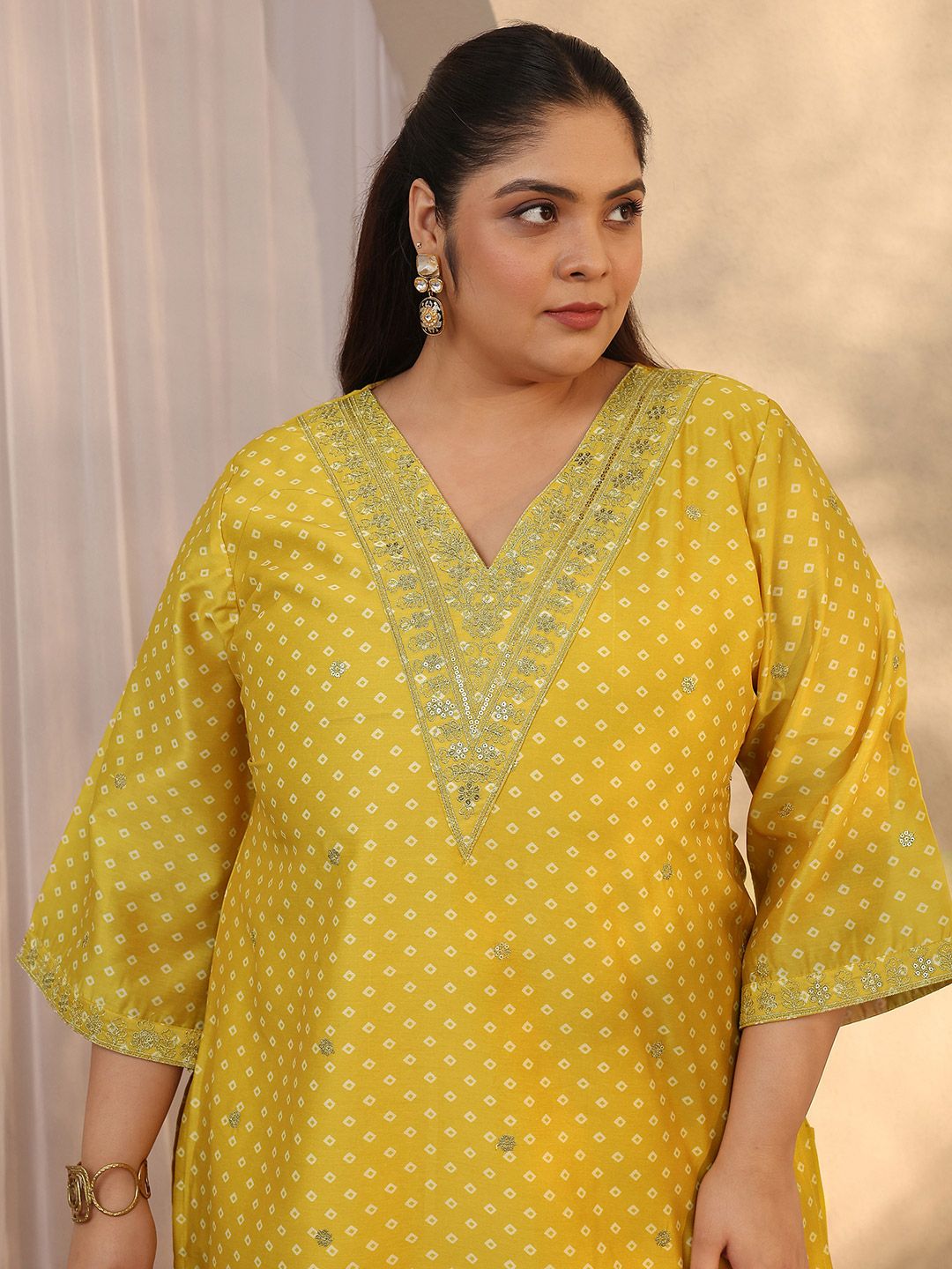 Dhiyona Women's Plus Size Ethnic Motifs Printed Kurta with Trousers & Dupatta