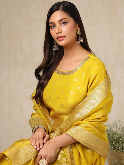 Dhiyona SO Women's Women Ethnic Motifs Regular Beads and Stones Kurta with Skirt & With Dupatta