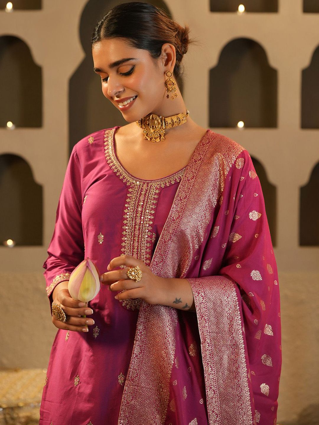 Dhiyona IE Floral Embroidered Round Neck Zari Straight Kurta & Trousers With Dupatta