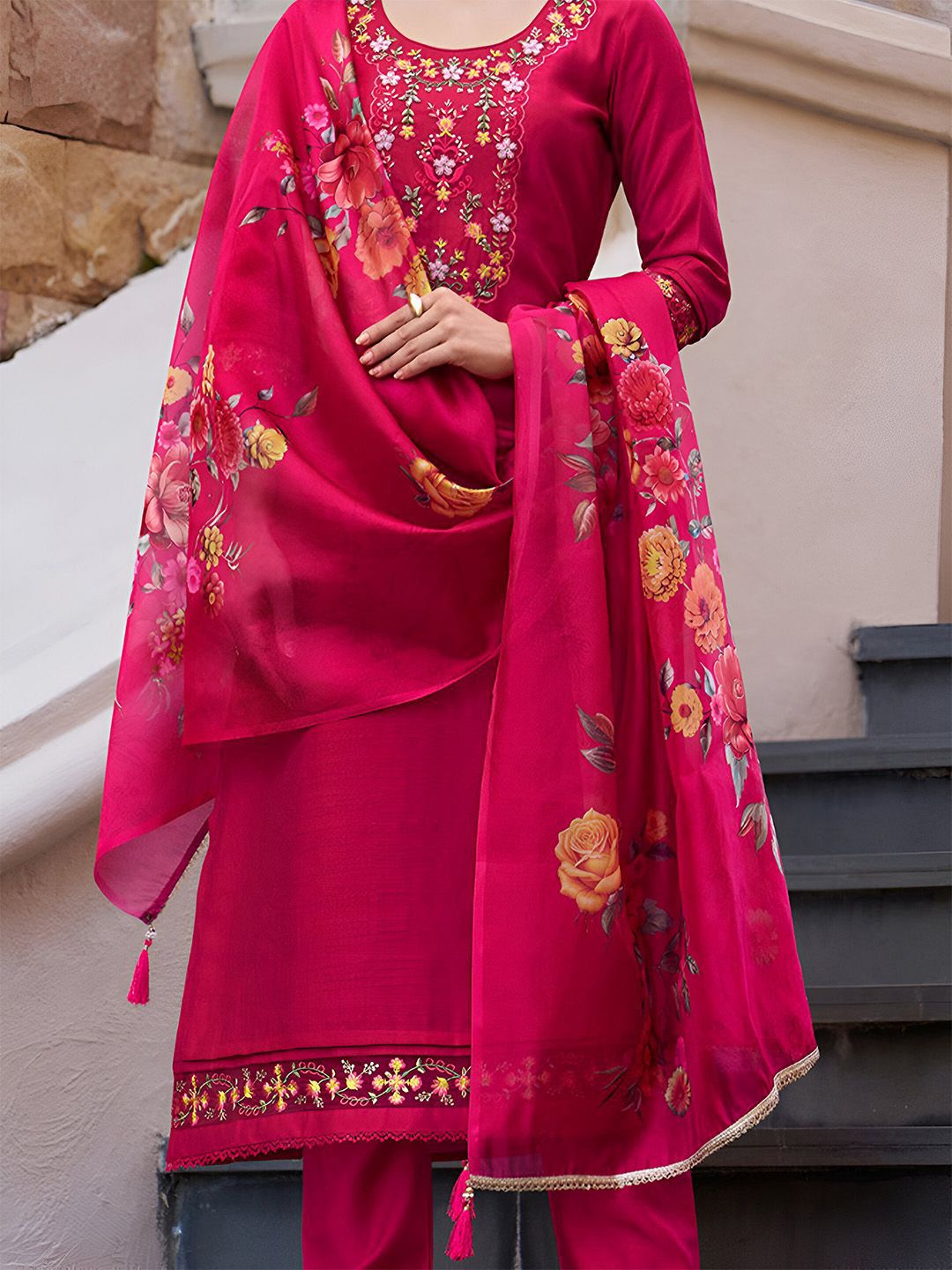Dhiyona VA Women'sFloral Yoke Design Thread Work Straight Kurta With Trouser And Dupatta