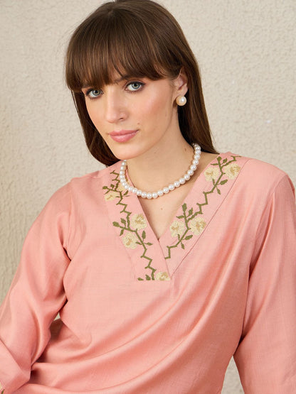 Dhiyona IE Floral Embroidered V-Neck A-Line Tunic With Trousers