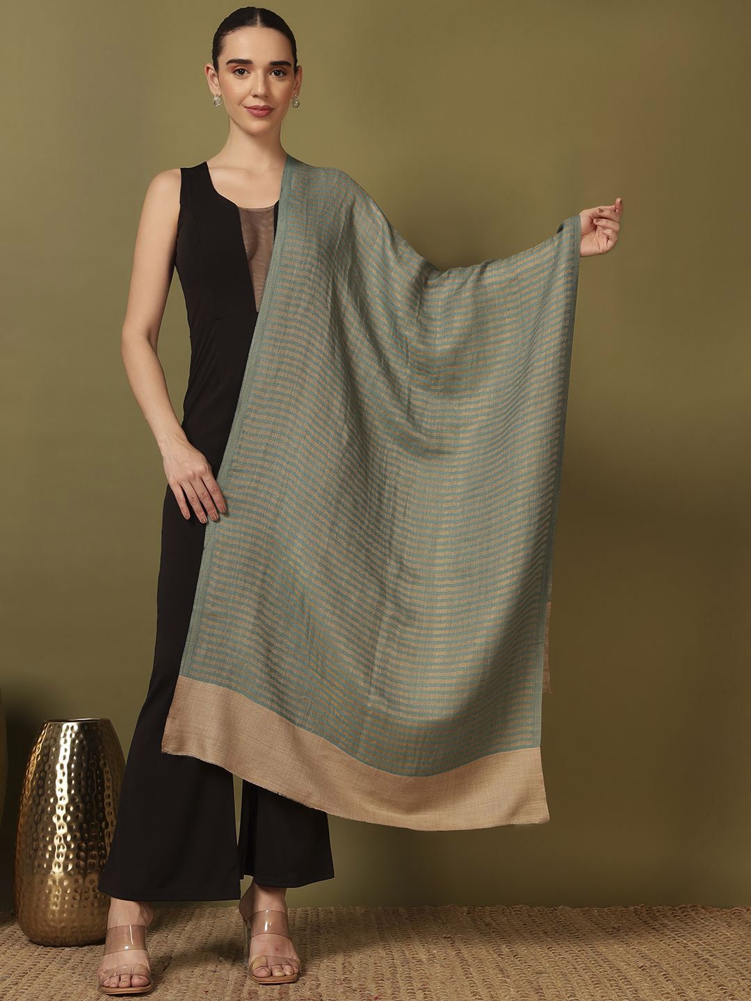 Dhiyona PA Striped Woven Design Shawl