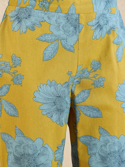 Dhiyona IE Floral Printed V-Neck A-Line Kurta with Trousers