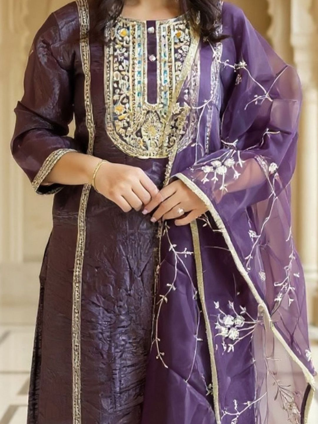 Women Woven Design Thread Work Kurta With Trousers & Dupatta Kurta Sets