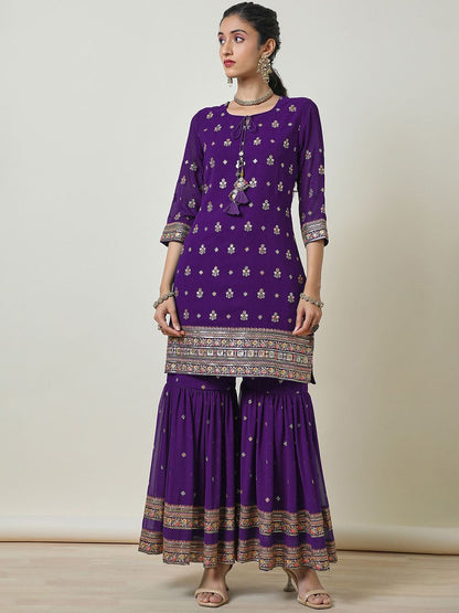 Dhiyona SO Women's Women Floral Printed Regular Thread Work Kurta with Sharara & With Dupatta