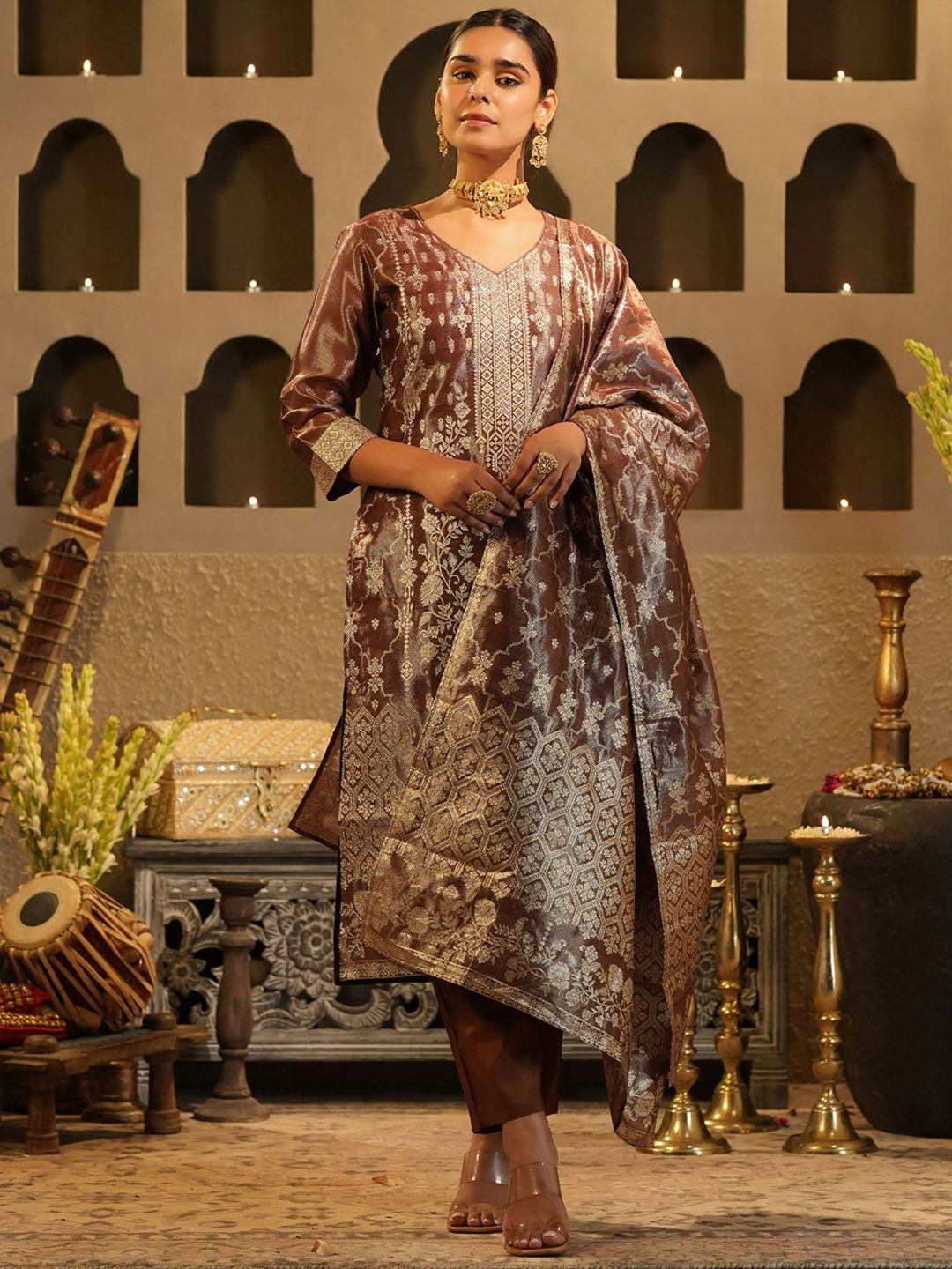 Women Ethnic Motifs Printed Kurta with Trousers & Dupatta