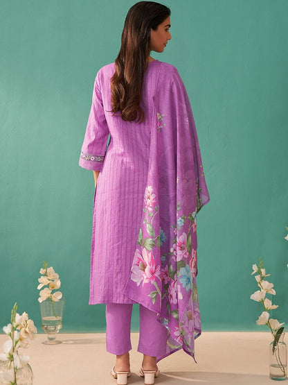 Women Floral Embroidered Regular Thread Work Pure Cotton Kurta with Trousers & With Dupatta