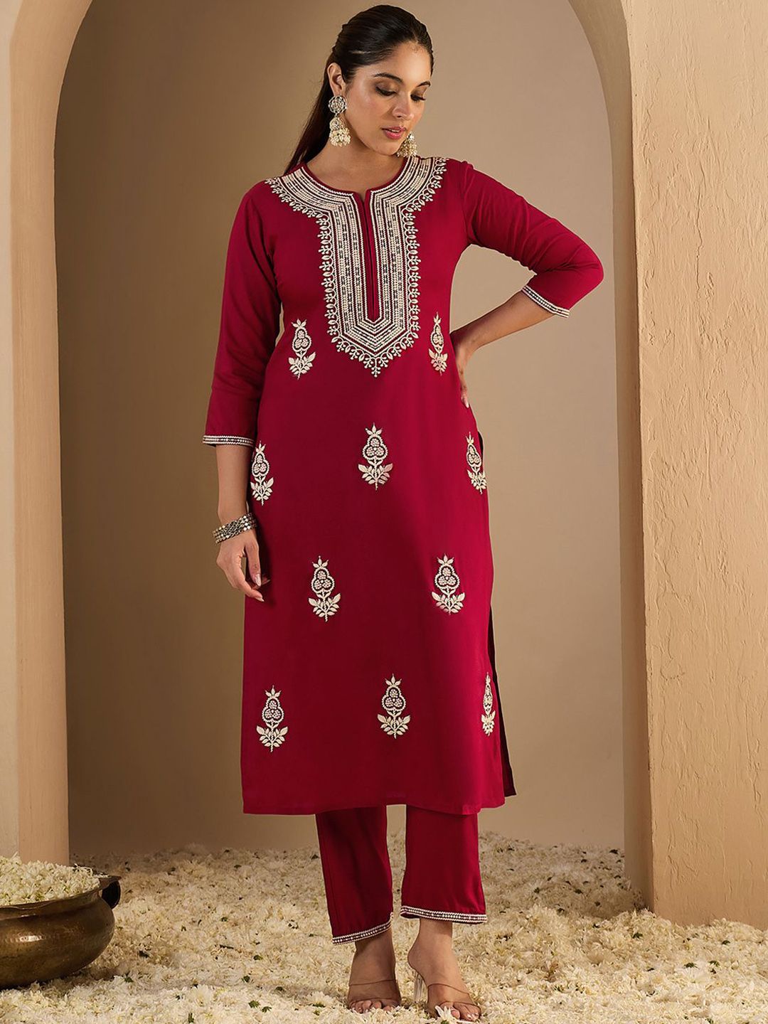 Dhiyona IE Embroidered Tunic With Trousers Co-Ords