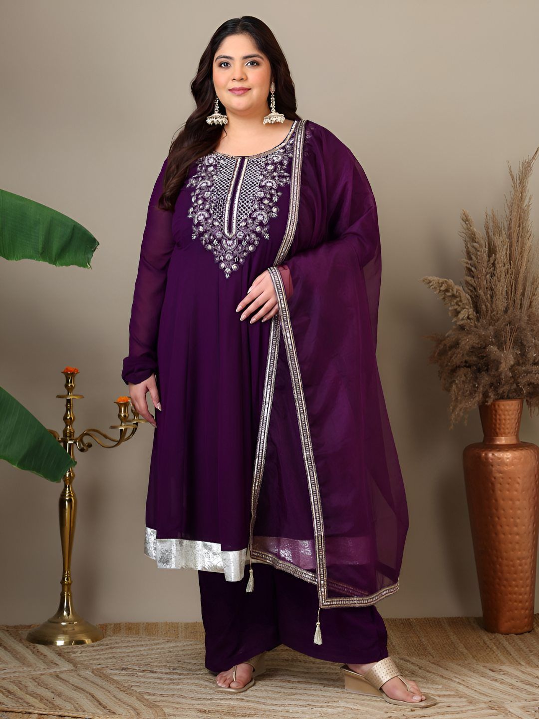 Dhiyona IN Women Plus Size Yoke Design Regular Thread Work Kurta with Palazzos & Dupatta