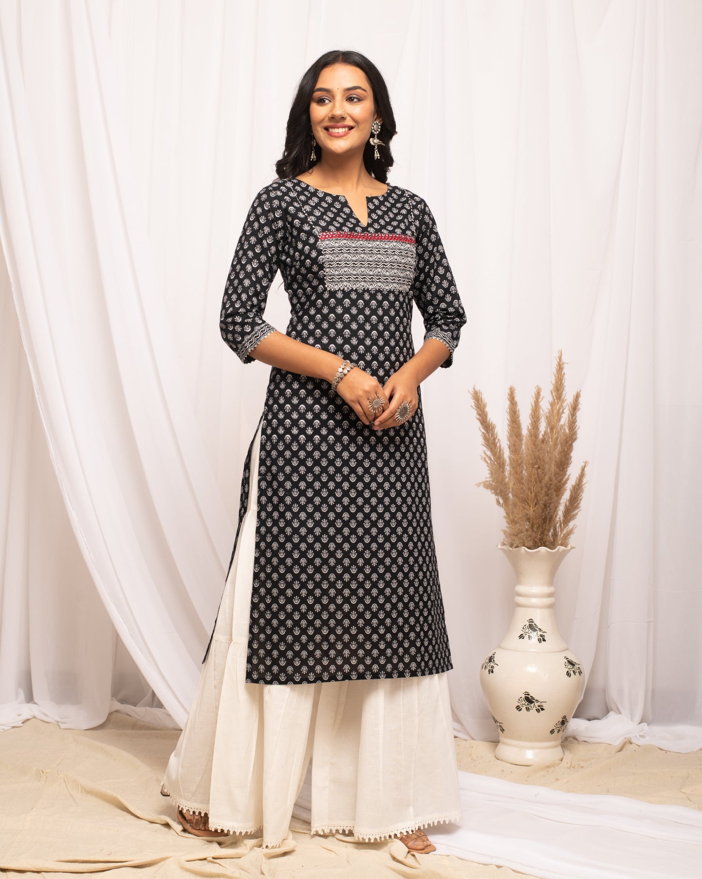 Women's Floral Printed Black Cotton Straight Kurta