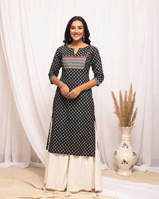 Women's Floral Printed Black Cotton Straight Kurta