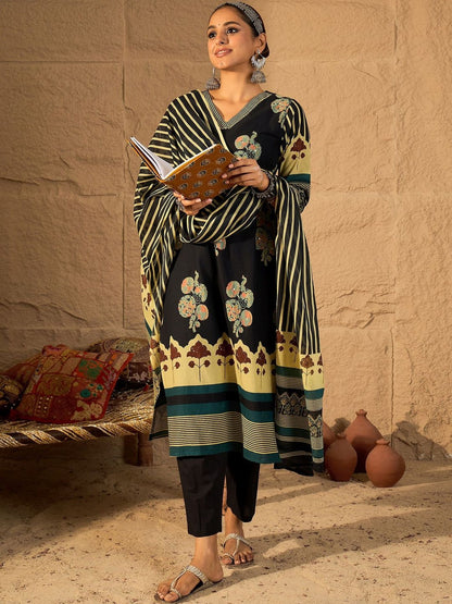 Women Floral Printed Regular Pure Cotton Kurta with Trousers & With Dupatta