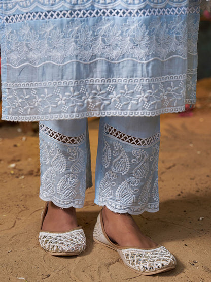 Ethnic Motifs Embroidered Pure Cotton V Neck Kurta With Trousers & Dupatta