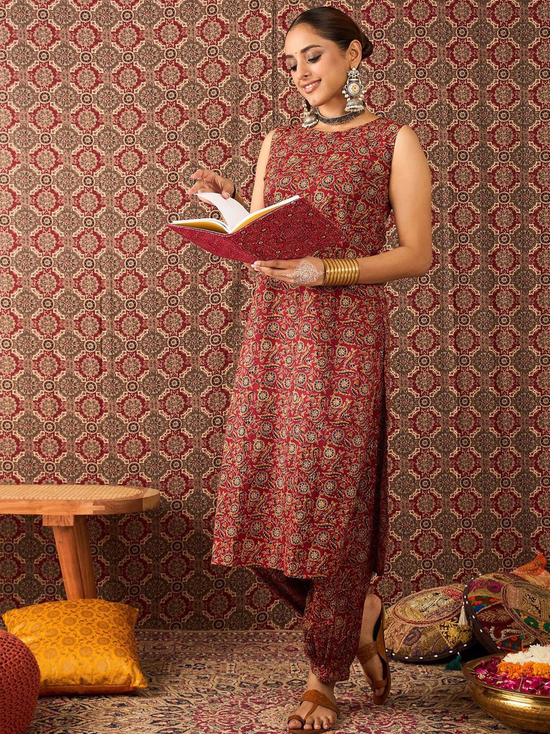 Women Ethnic Motifs Printed Pure Cotton Straight Kurta With Salwar Set