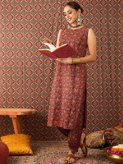 Women Ethnic Motifs Printed Pure Cotton Straight Kurta With Salwar Set