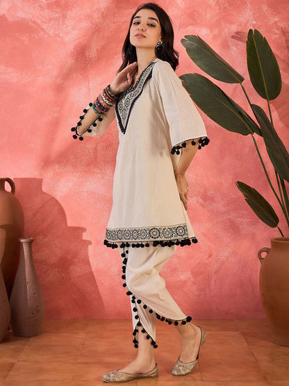 Dhiyona SN Women's Floral Embroidered V-Neck A-Line Kurta With Dhoti Pant & Bag