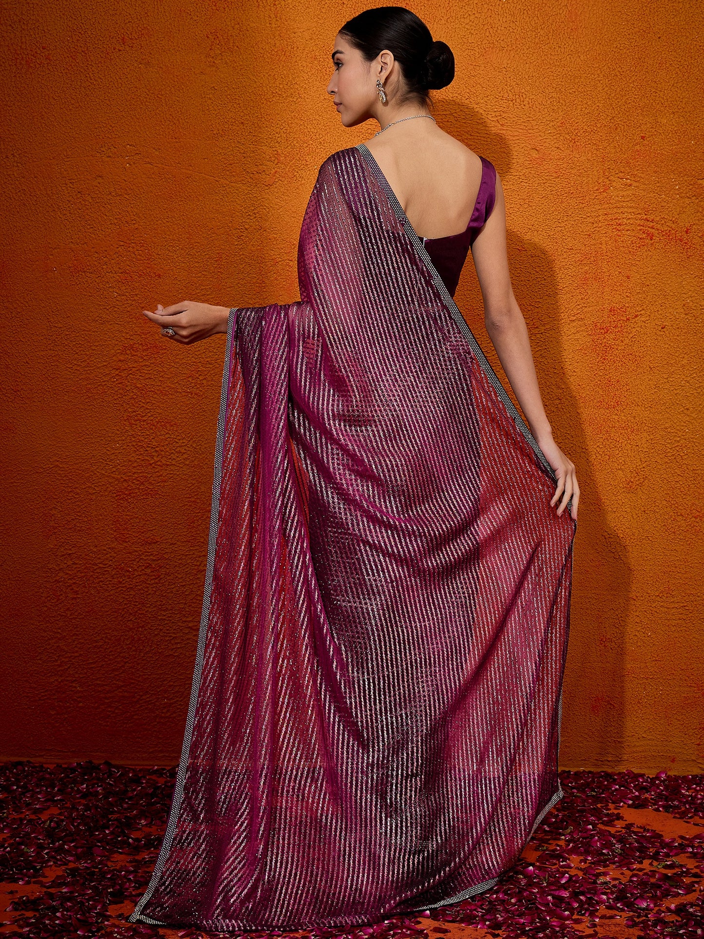 Women's Georgette Magenta Embellished Designer Saree With Blouse Piece