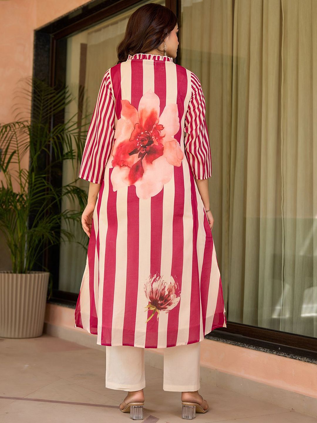 Women Printed Regular Pure Cotton Kurta with Trousers