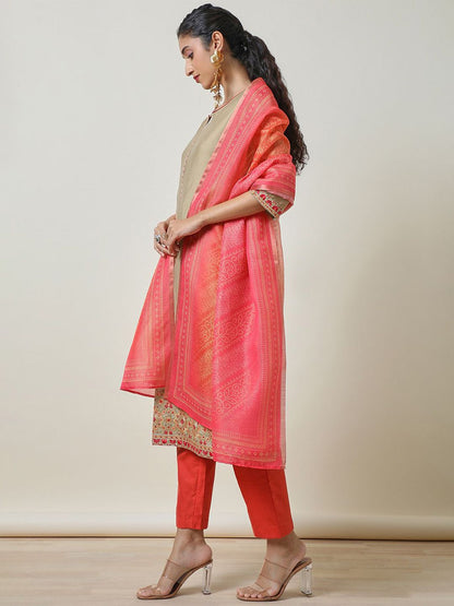 Dhiyona SO Women's Beige Floral Embroidered Thread Work Chanderi Silk Kurta With Trousers & Dupatta