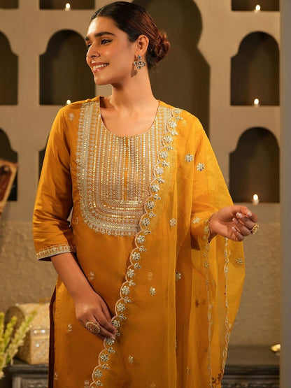 Women Ethnic Motifs Embroidered Regular Sequinned Kurta with Trousers & Dupatta