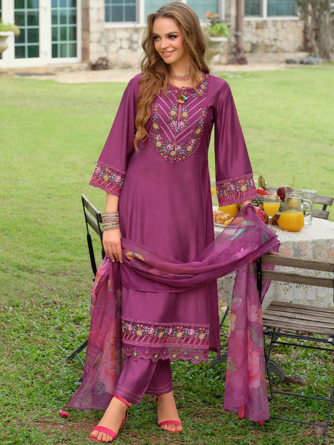 Floral Embroidered Thread Work Tieup Neck A-Line Kurta With Trousers & Dupatta