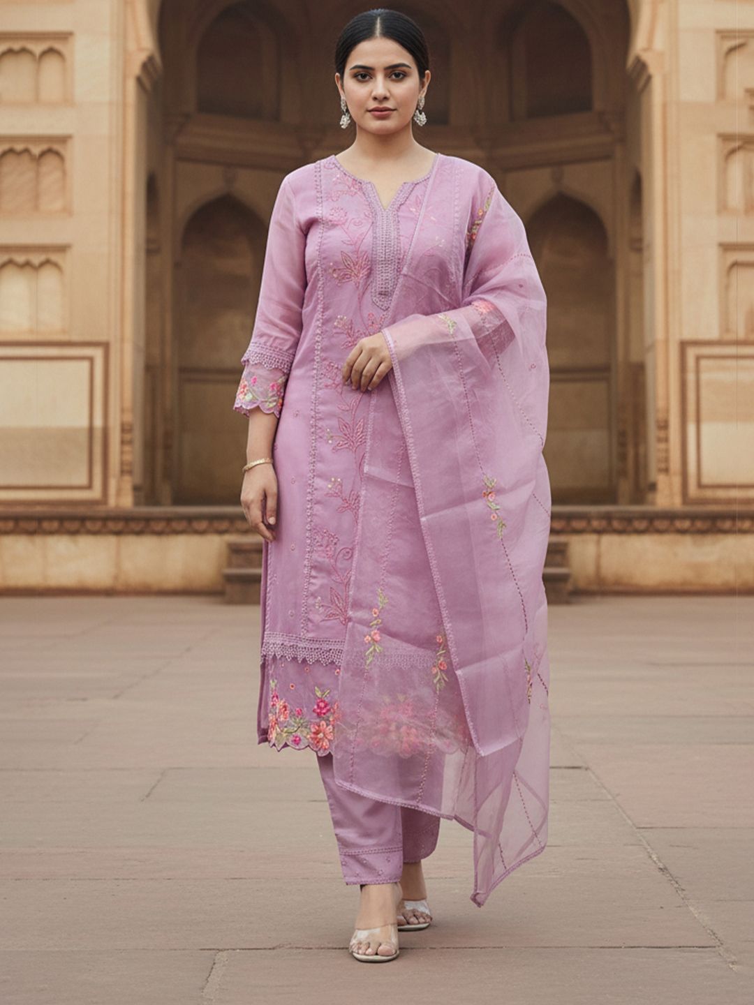 Women Floral Embroidered Regular Thread Work Kurta with Trousers & With Dupatta