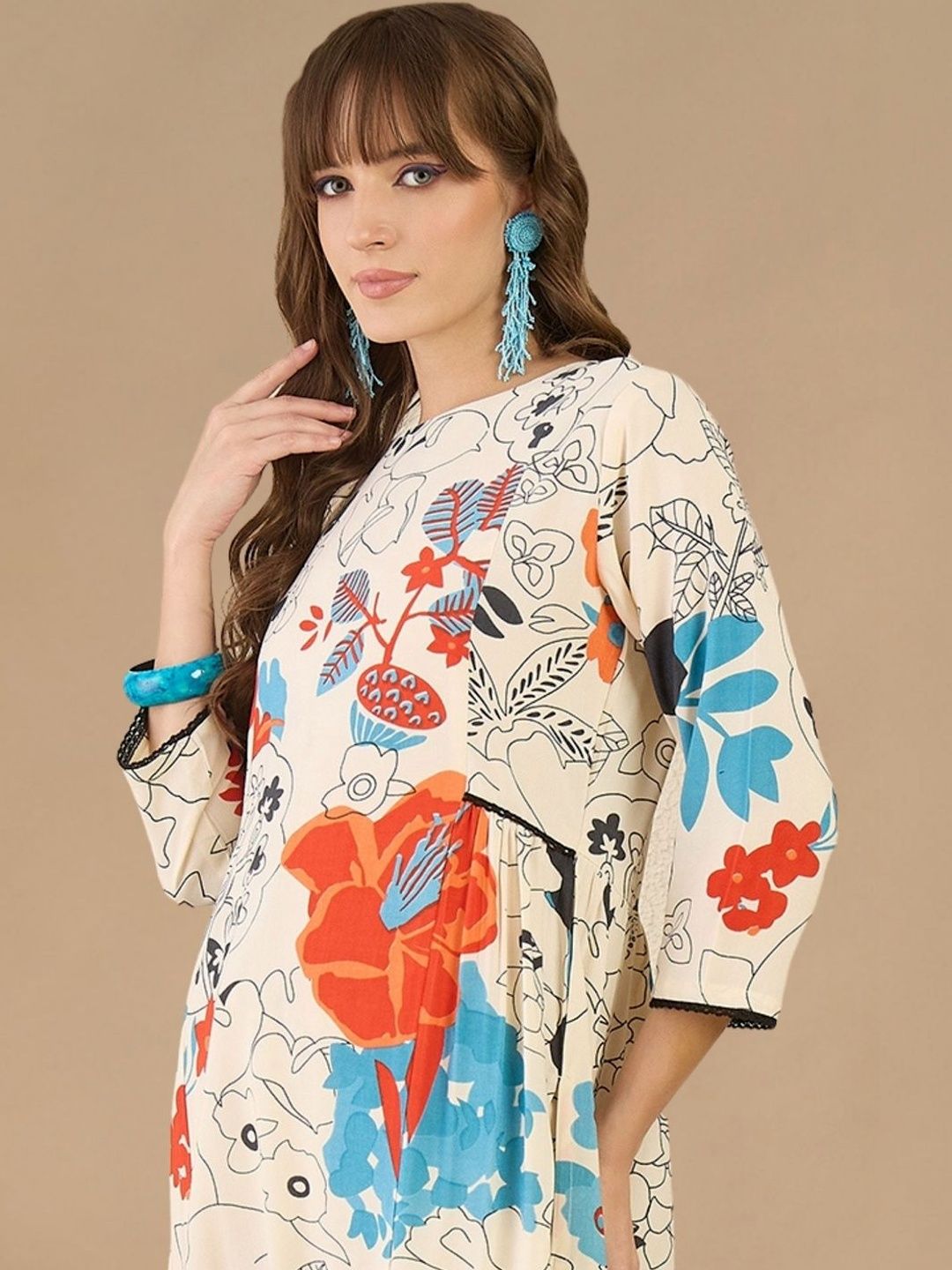 Dhiyona IE Women Floral Printed Regular Kurta with Palazzos