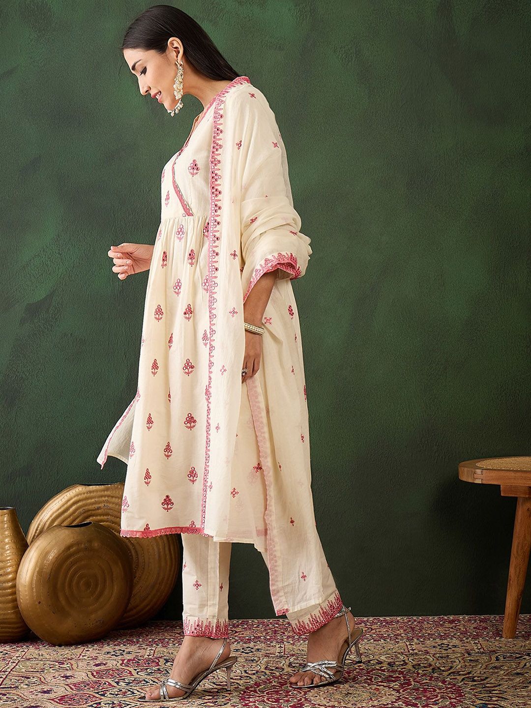 Dhiyona SN Women's Off White Floral Embroidered Pure Cotton Mirror Work Kurta & Trouser With Dupatta