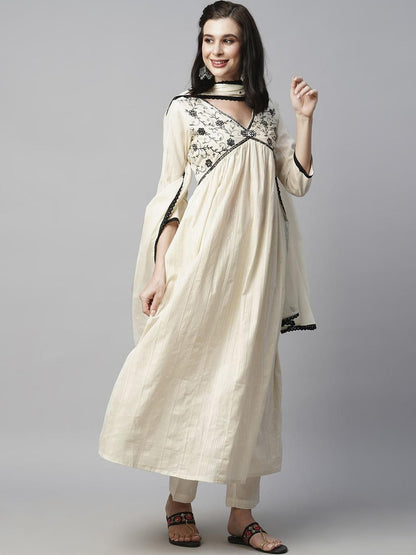 Dhiyona SN Women's Woven Design Embroidered Cotton Kurta with Trousers & Dupatta