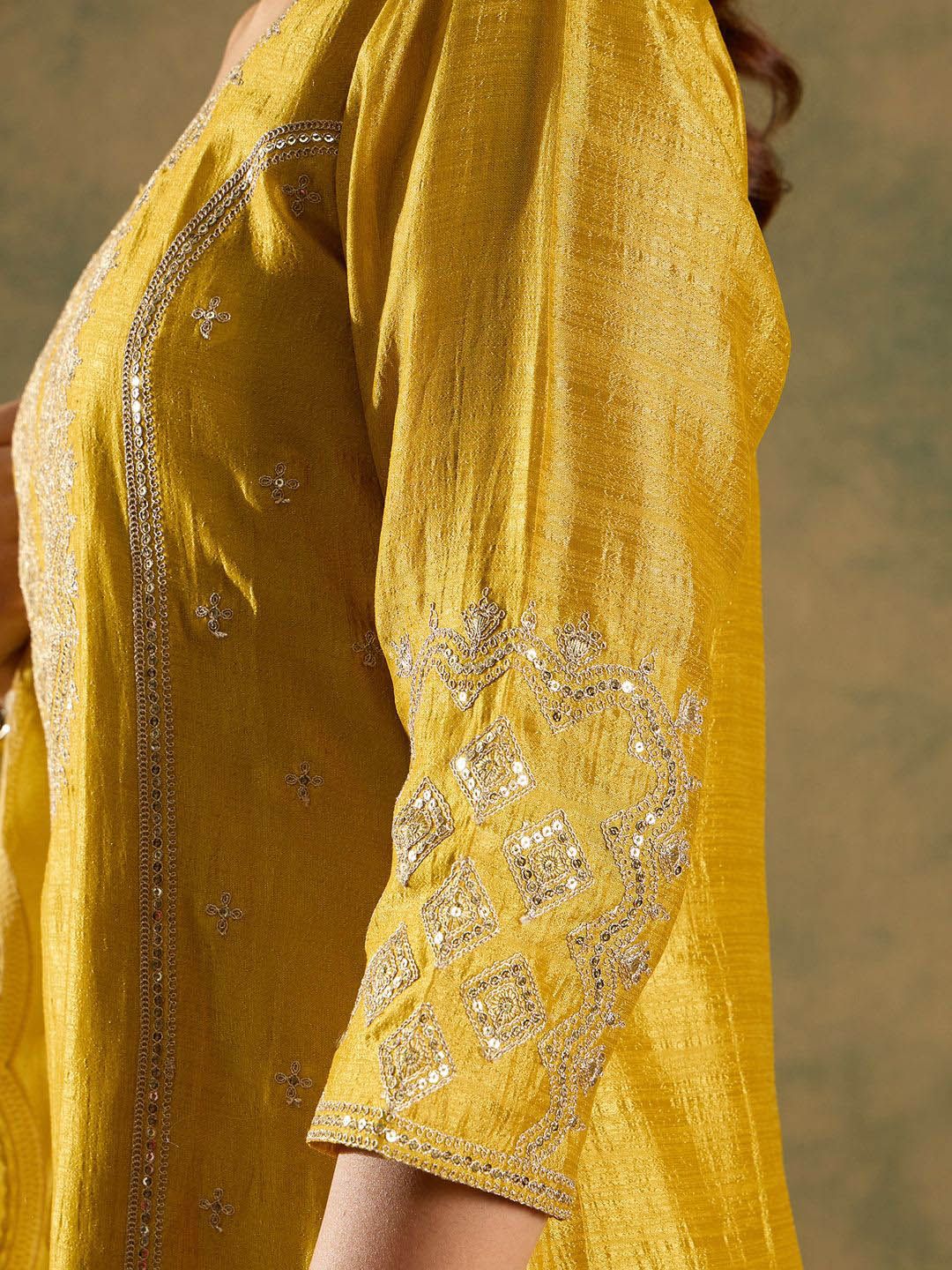 Ethnic Motifs Embroidered Regular Straight Kurta with Trousers & Dupatta