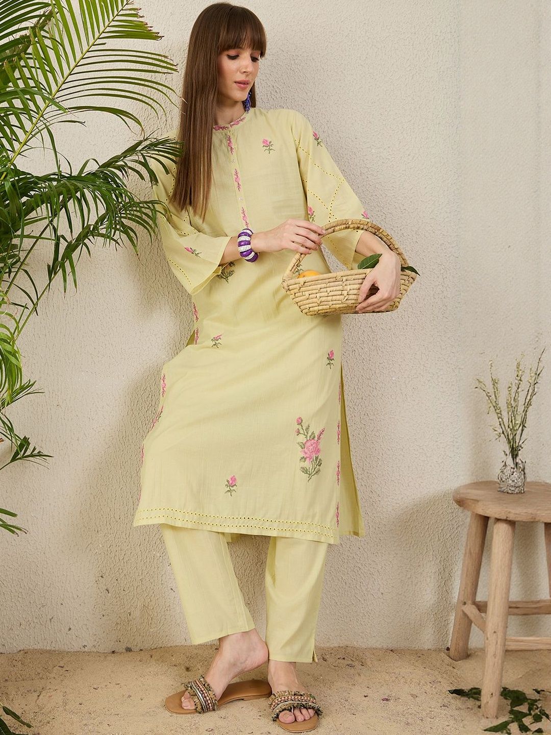 Women Floral Embroidered Regular Beads and Stones Pure Cotton Kurta with Trousers