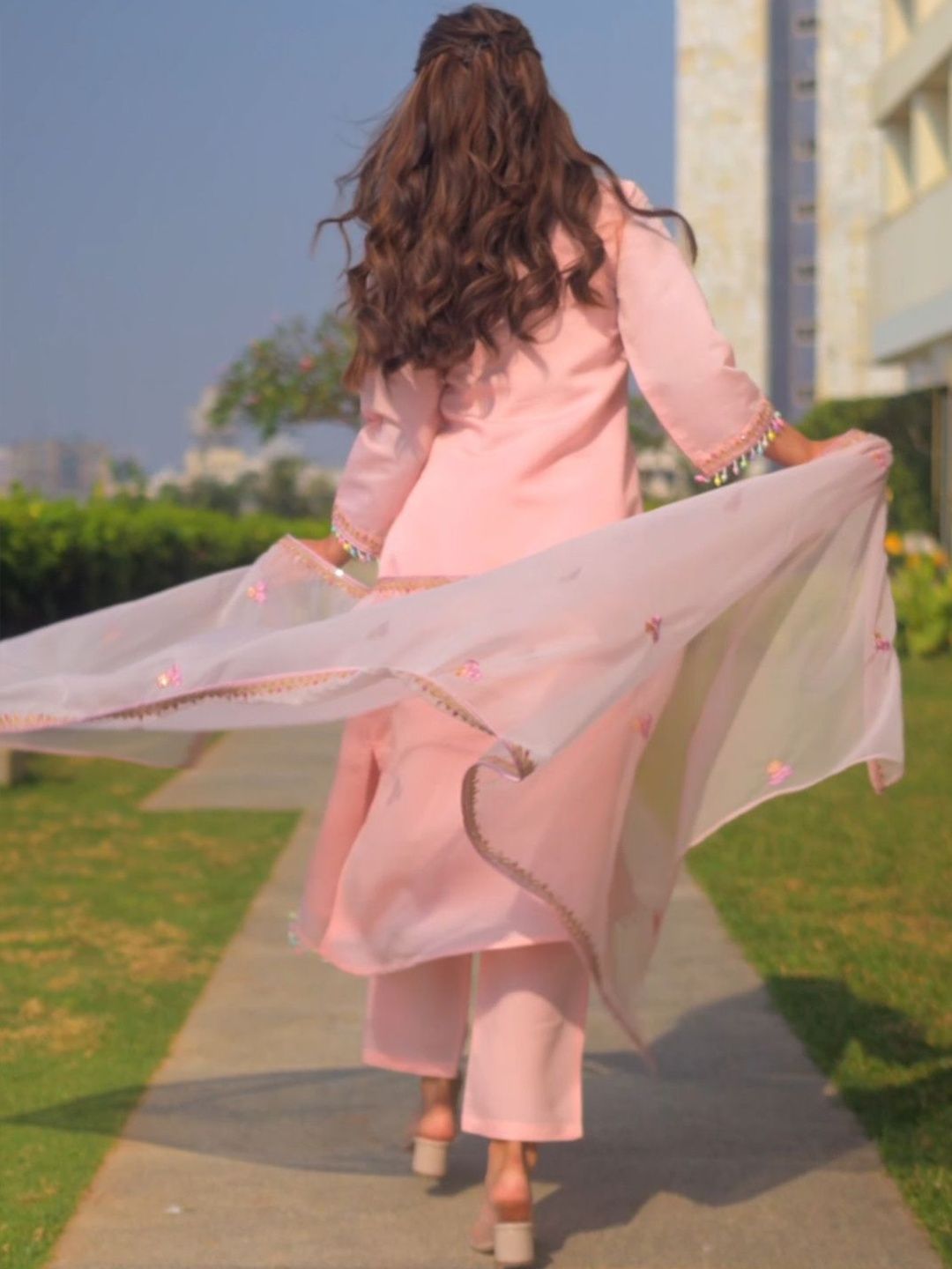 Women Ethnic Motifs Embroidered Regular Thread Work Kurta with Trousers & With Dupatta