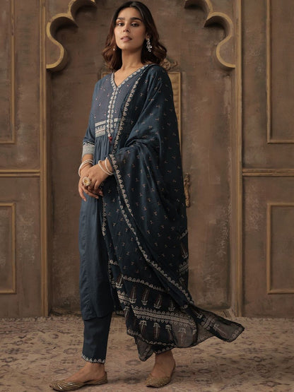 Motifs Embroidered Pure Cotton V-Neck Straight Kurta With Trousers & Dupatta